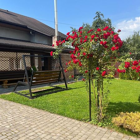 Артемів Двір Villa Slavske Bagian luar foto